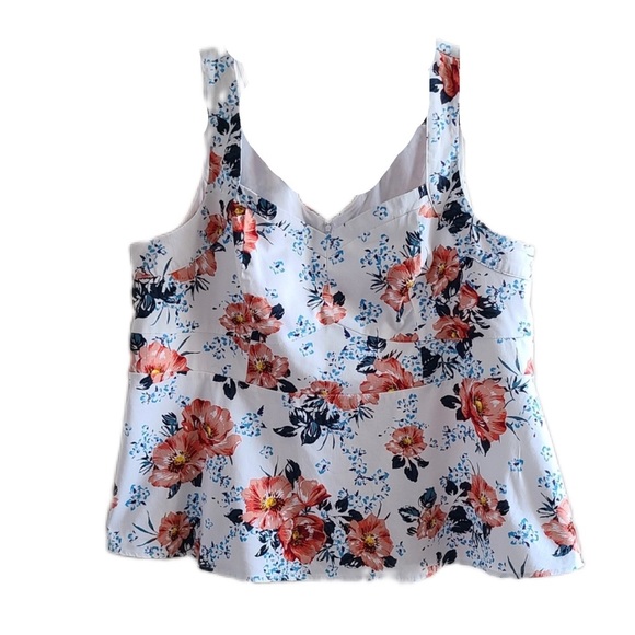 Torrid Floral Sateen Peplum Top - Picture 9 of 9